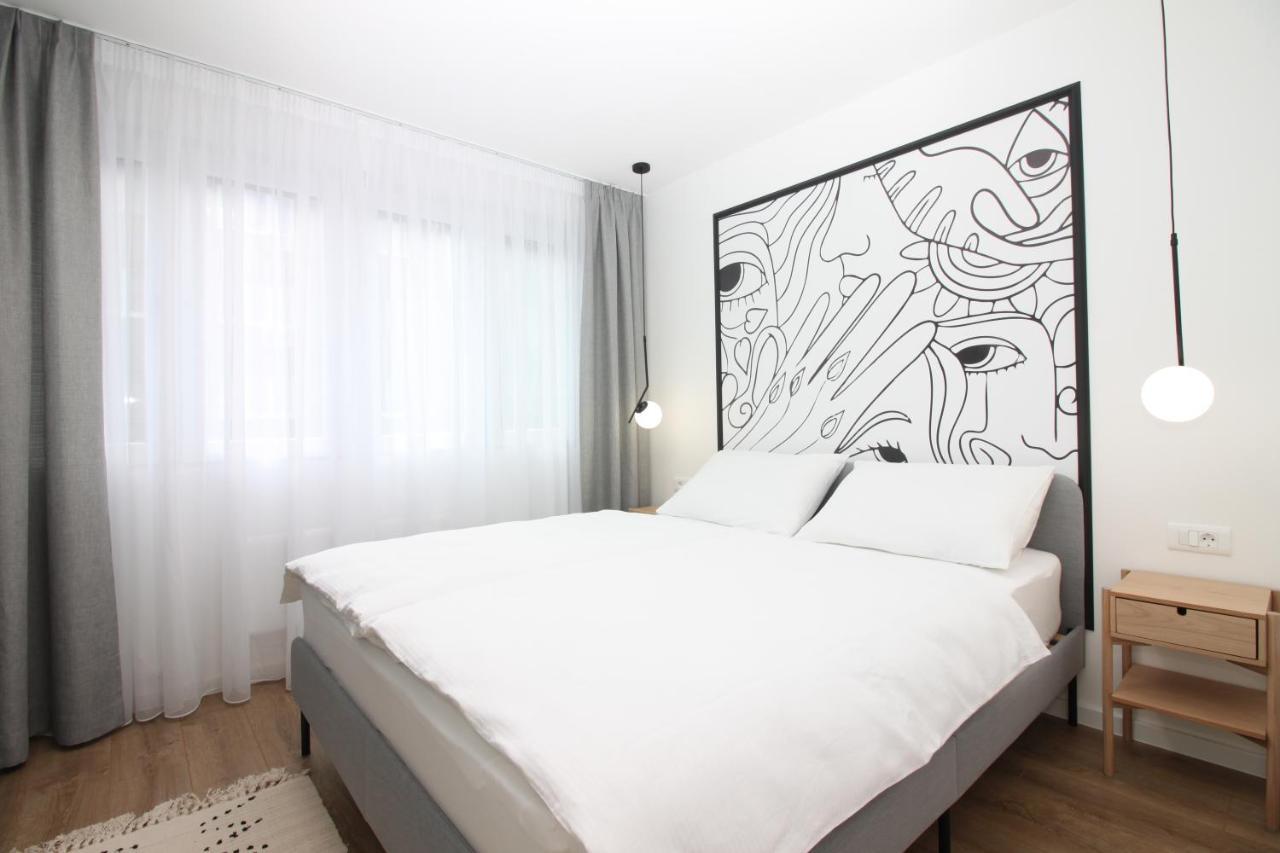 Meeting Point Apartment Sarajevo Bagian luar foto